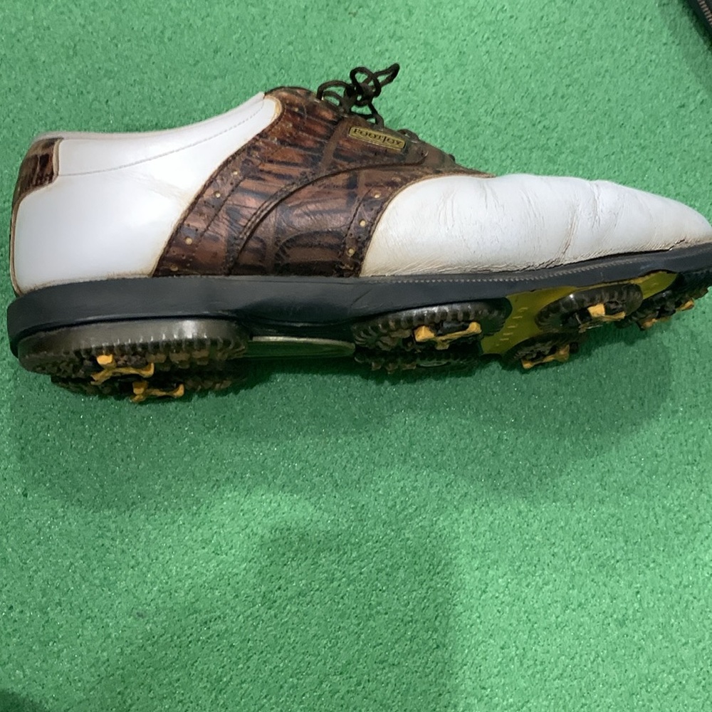 Footjoy Golf shoes  CLEARANCE - Picture 8 of 11